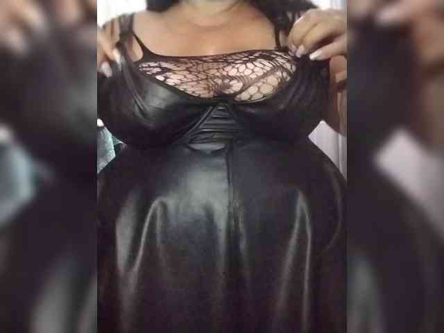 SeXy-Xo4y-SeXa webcam