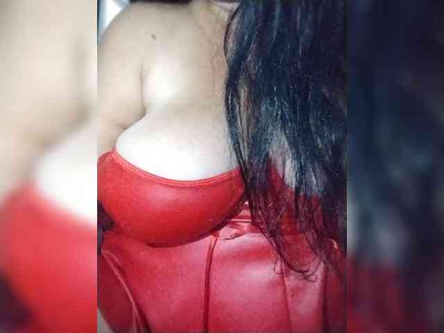 SeXy-Xo4y-SeXa webcam