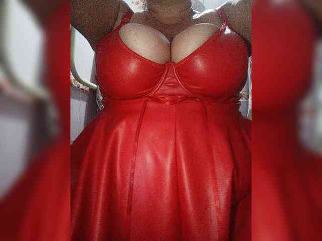 SeXy-Xo4y-SeXa webcam