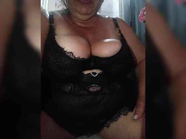 SeXy-Xo4y-SeXa webcam