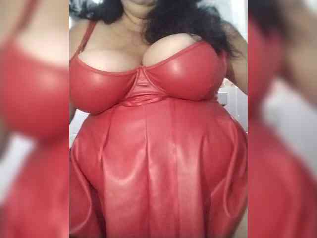 SeXy-Xo4y-SeXa webcam