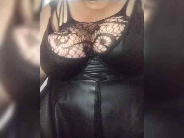 SeXy-Xo4y-SeXa webcam