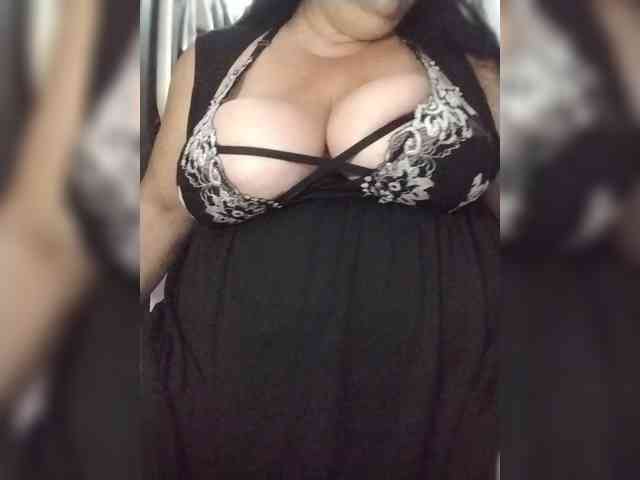 SeXy-Xo4y-SeXa webcam