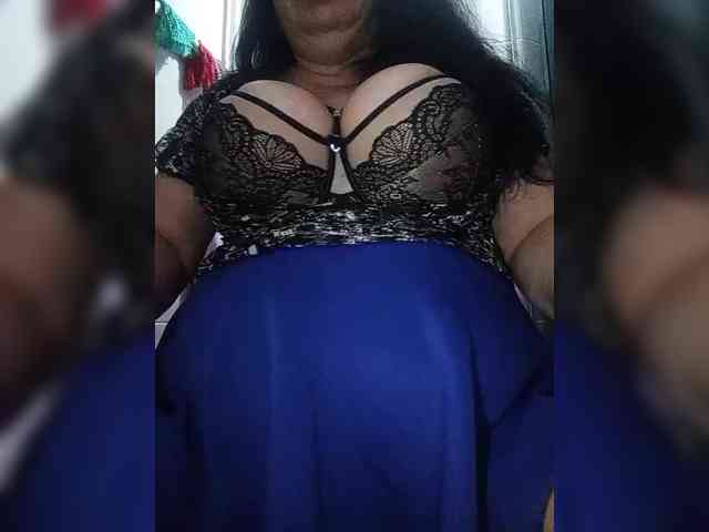 SeXy-Xo4y-SeXa webcam