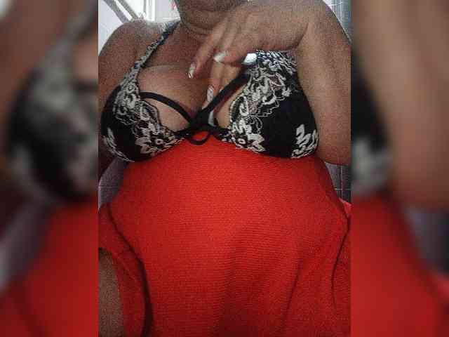 SeXy-Xo4y-SeXa webcam