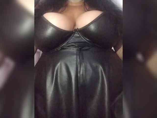 SeXy-Xo4y-SeXa webcam
