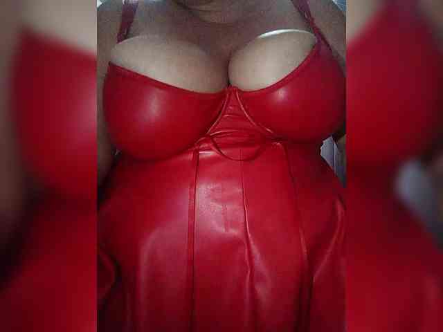 SeXy-Xo4y-SeXa webcam