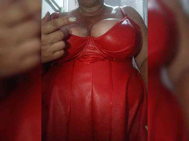SeXy-Xo4y-SeXa webcam