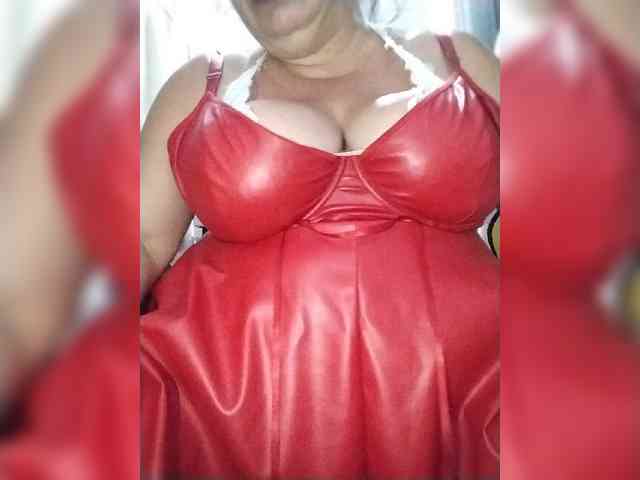 SeXy-Xo4y-SeXa webcam