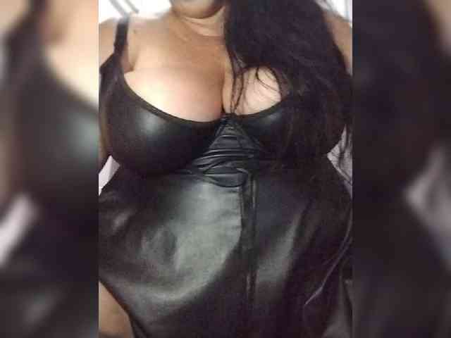 SeXy-Xo4y-SeXa webcam