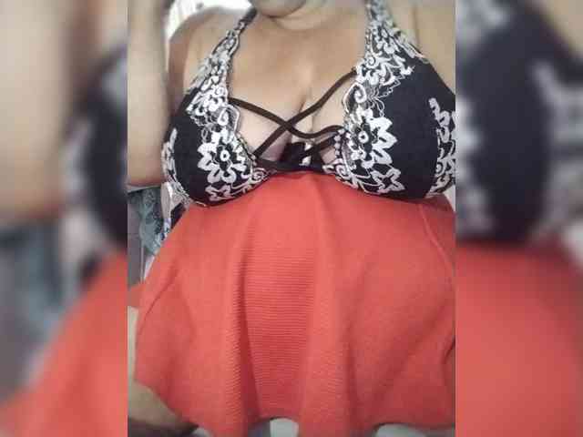 SeXy-Xo4y-SeXa webcam