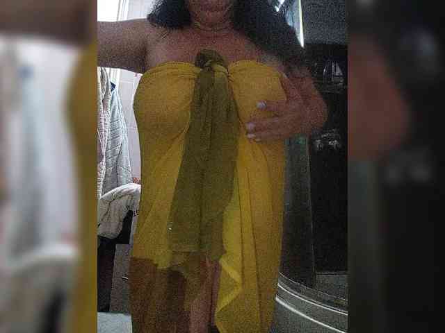SeXy-Xo4y-SeXa webcam