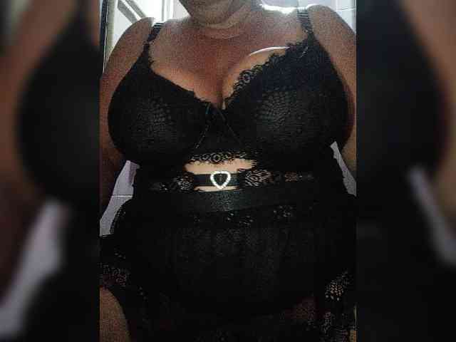 SeXy-Xo4y-SeXa webcam