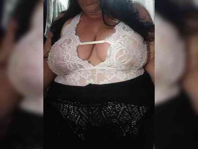 SeXy-Xo4y-SeXa webcam