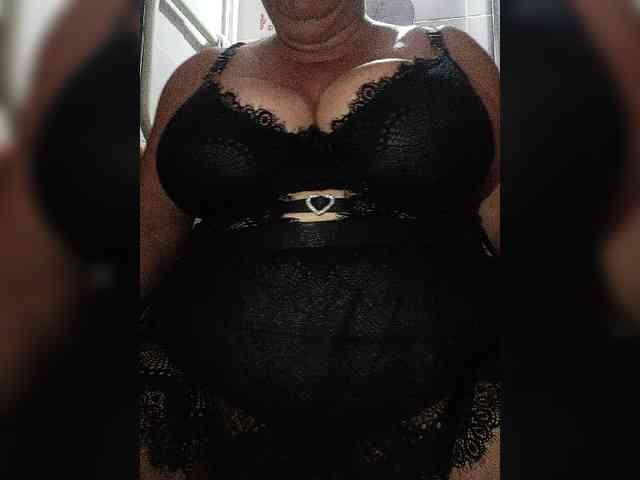 SeXy-Xo4y-SeXa webcam