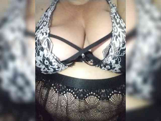 SeXy-Xo4y-SeXa webcam