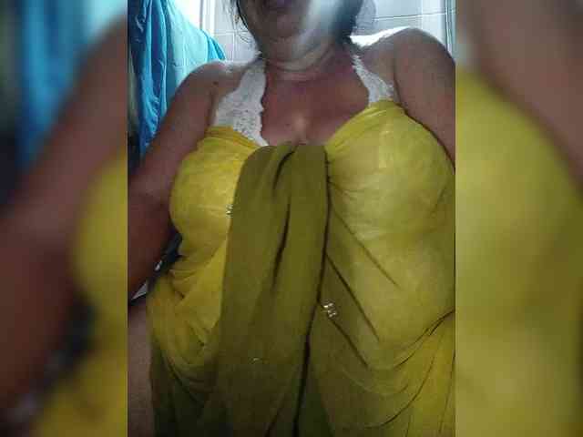 SeXy-Xo4y-SeXa webcam