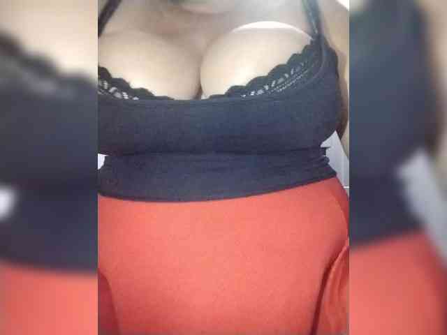 SeXy-Xo4y-SeXa webcam