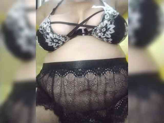 SeXy-Xo4y-SeXa webcam