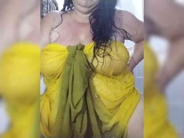 SeXy-Xo4y-SeXa webcam