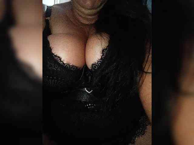 SeXy-Xo4y-SeXa webcam
