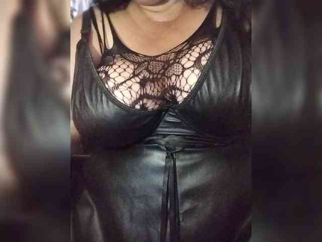 SeXy-Xo4y-SeXa webcam