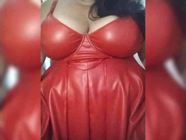 SeXy-Xo4y-SeXa webcam