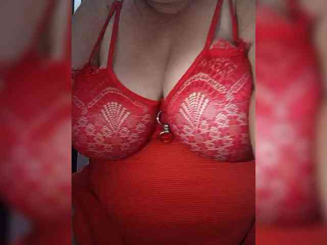 SeXy-Xo4y-SeXa webcam