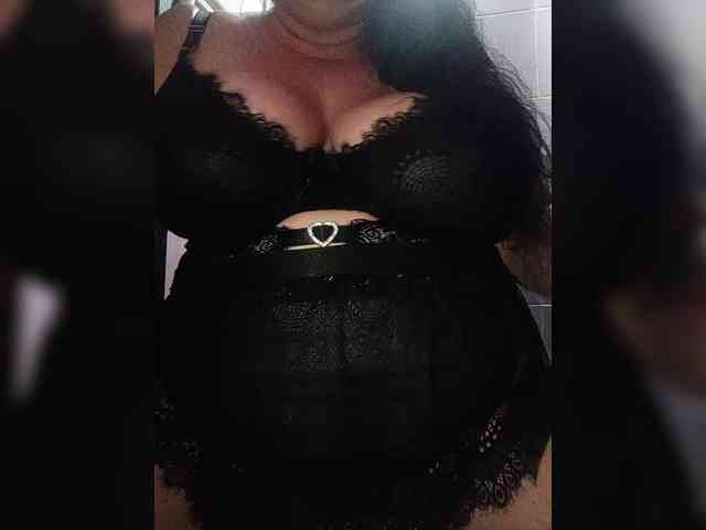 SeXy-Xo4y-SeXa webcam