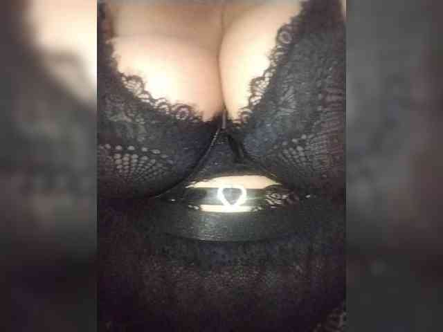 SeXy-Xo4y-SeXa webcam