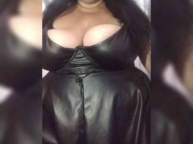 SeXy-Xo4y-SeXa webcam