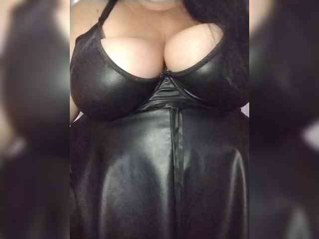 SeXy-Xo4y-SeXa webcam
