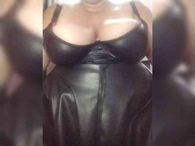 SeXy-Xo4y-SeXa webcam