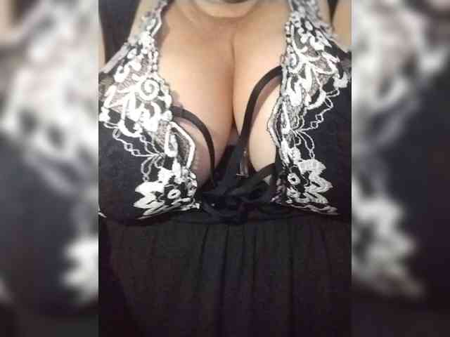SeXy-Xo4y-SeXa webcam