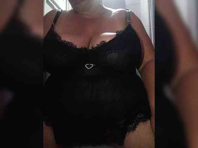SeXy-Xo4y-SeXa webcam