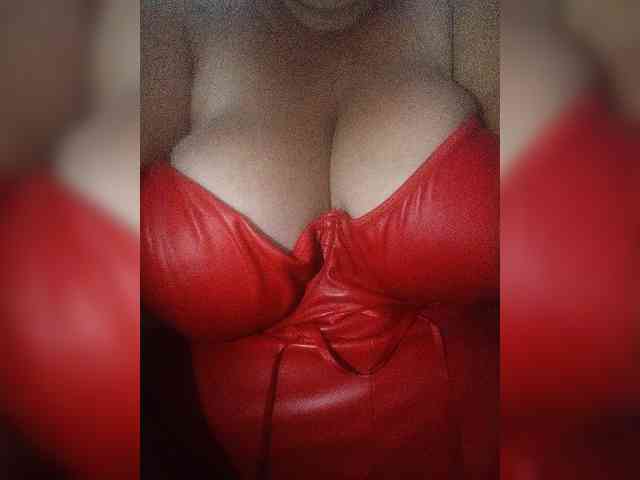 SeXy-Xo4y-SeXa webcam