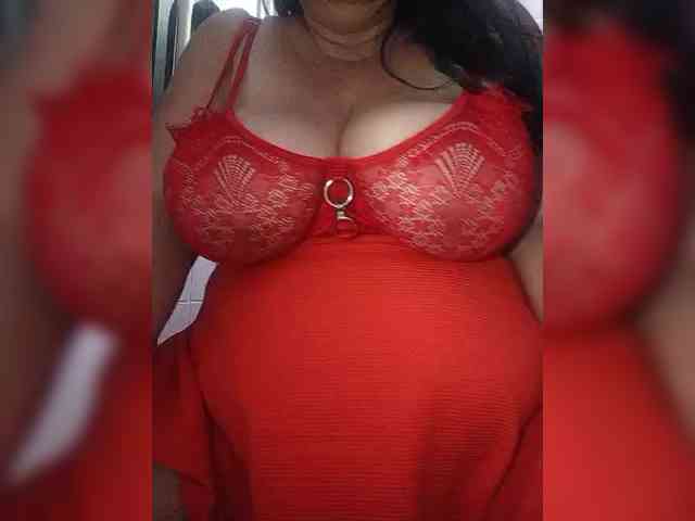 SeXy-Xo4y-SeXa webcam
