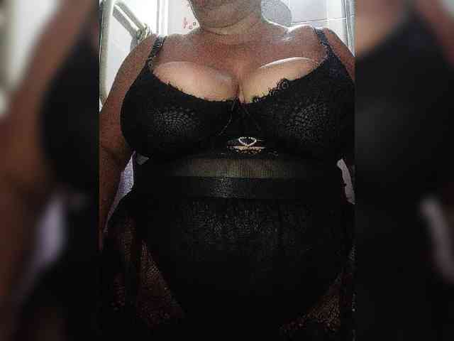 SeXy-Xo4y-SeXa webcam