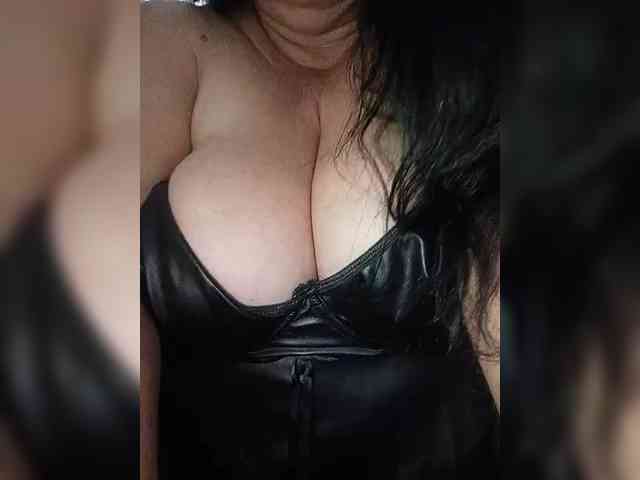 SeXy-Xo4y-SeXa webcam