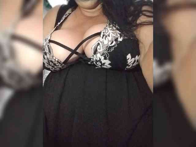 SeXy-Xo4y-SeXa webcam