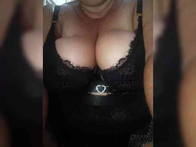 SeXy-Xo4y-SeXa webcam