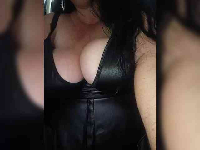 SeXy-Xo4y-SeXa webcam