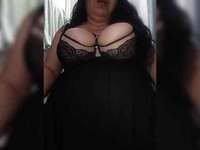 SeXy-Xo4y-SeXa webcam