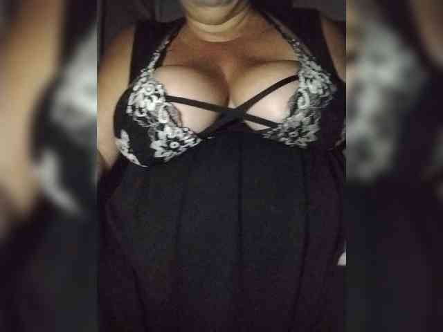 SeXy-Xo4y-SeXa webcam