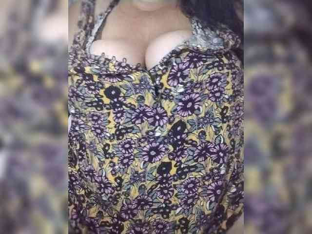 SeXy-Xo4y-SeXa webcam
