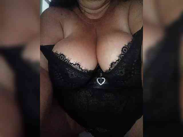 SeXy-Xo4y-SeXa webcam