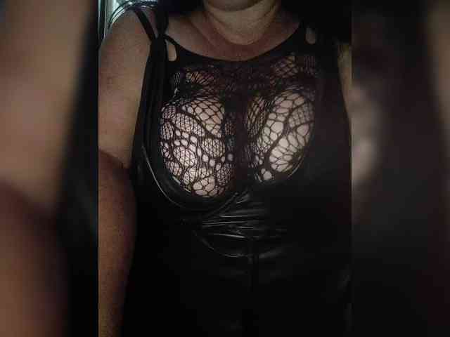 SeXy-Xo4y-SeXa webcam