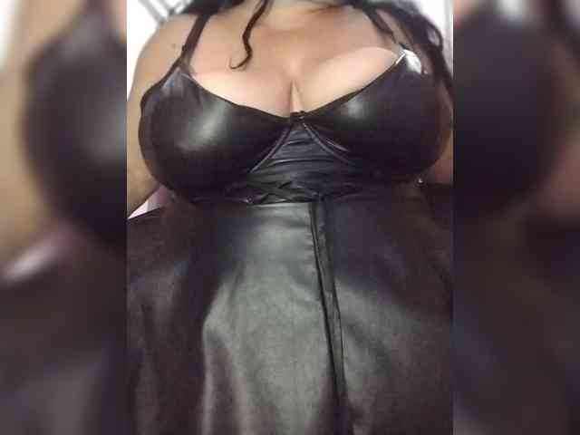 SeXy-Xo4y-SeXa webcam