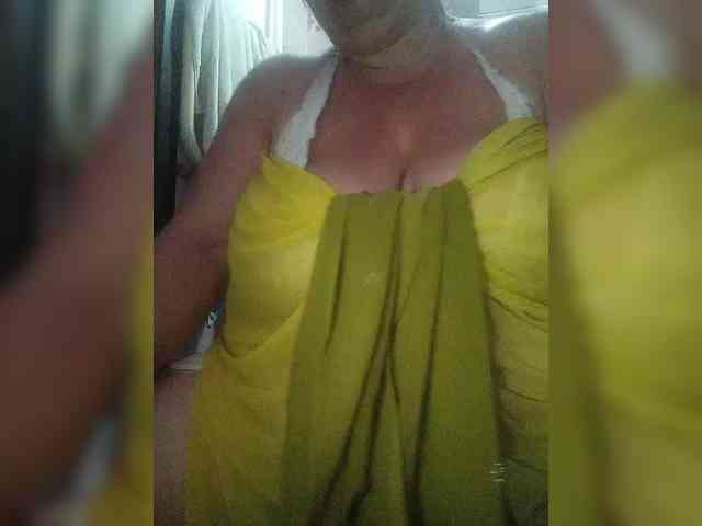 SeXy-Xo4y-SeXa webcam