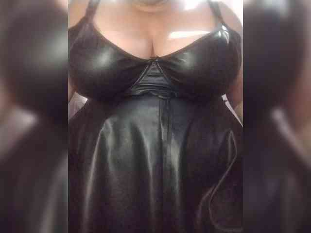 SeXy-Xo4y-SeXa webcam